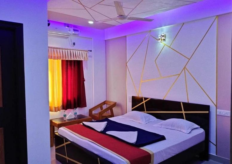 Royal Comfort Inn Bangalore Ngoại thất bức ảnh